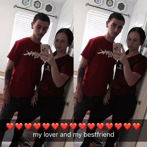 Meet your Posher, Dominic